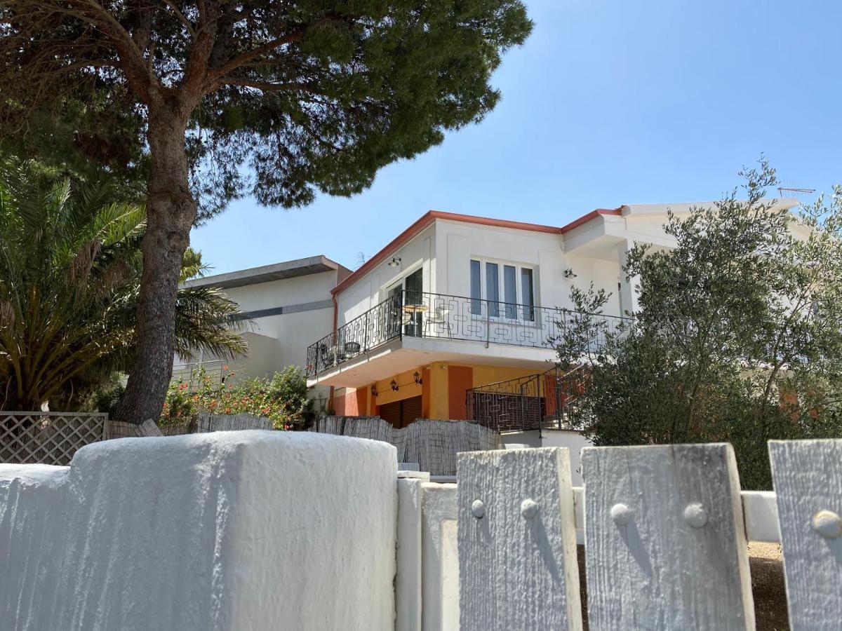 Sabrina Apartments 皮诺港 外观 照片